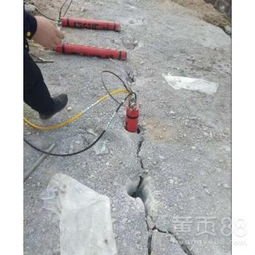劈石機(jī)革新土石方工程 高效無(wú)聲，守護(hù)民生安寧