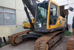 沃爾沃210純土方原版機(jī) 二手車(chē)況優(yōu)良的挖掘機(jī)首選